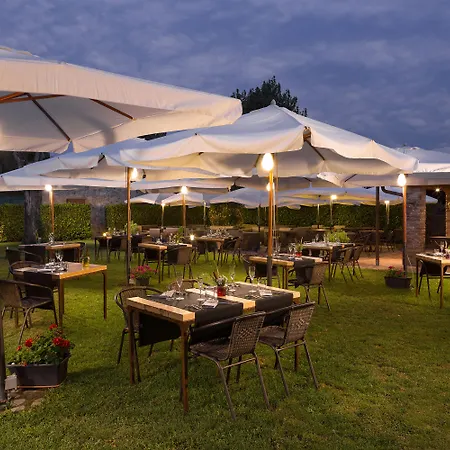 Le Capanne Hotel