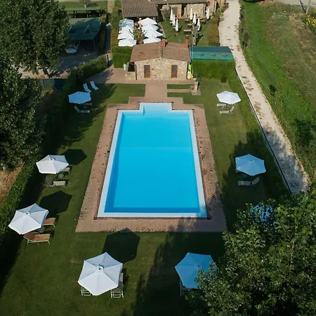 Le Capanne فندق أريتسو
