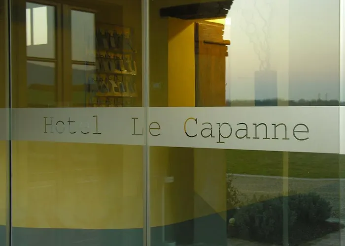 Отель Le Capanne 3*